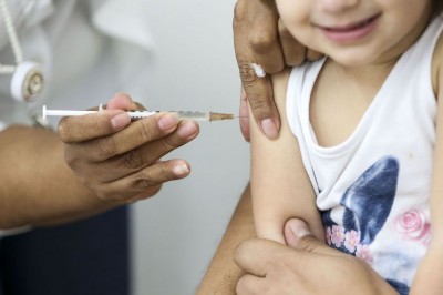 Unicef: todas as crianças precisam ser vacinadas contra o sarampo em países ricos ou pobres  (Foto: Marcelo Camargo/Agência Brasil)