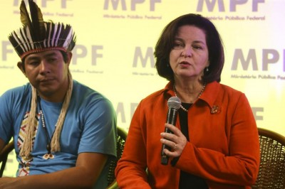 A procuradora-geral da República, Raquel Dodge, recebe representantes indígenas (Foto:José Cruz/Agência Brasil)