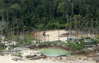 Desmatamento na Amazônia peruana em março de 2019 - POOL/AFP/Arquivos