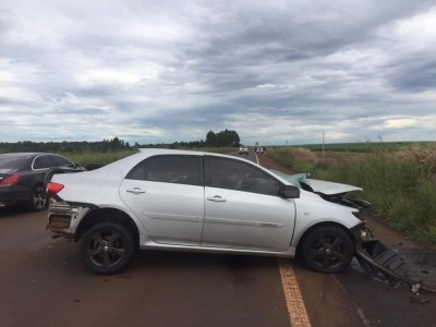 Condutor do Corolla dirigiu por 8 quilômetros em alta velocidade, até colidir com outro veículo; motorista morreu na hora (Foto: Divulgação)