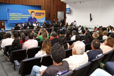 Audiência sobre psicólogos e assistentes sociais nas escolas foi realizada na Assembleia Legislativa ( Foto: Wagner Guimarães)
