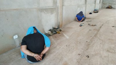 Três homens foram presos no local (Foto: Sidnei Bronka)