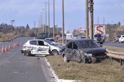 Acidentes no trânsito deixaram mais de 1,6 milhão feridos em 10 anos (Foto: Arquivo/Agência Brasil)