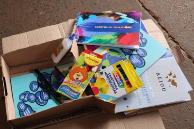 Os kits serão entregues aos alunos de pré-escolar, do 1° ao 5° ano e do 6° ao 9° -  Foto: A. Frota