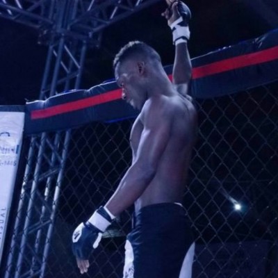 Jean Robert Jean Louis brilha no MMA conhecido como Roberto Haitiano em Dourados (Foto: Divulgação)