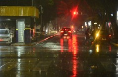 Chuva acumulada em 15 dias é quase o esperado para todo mês em Dourados (Foto: Eliel Oliveira)