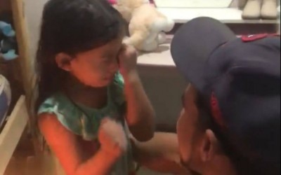 Em vídeo, pai surpreende filha com fatia de bolo em aniversário e emociona (Foto: reprodução)