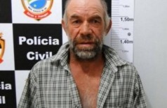 Aparecido Donizete Celestiano quando foi preso em 2012 por estuprar um criança de 3 anos (Foto: Éder Pereira/Idest)