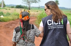 Visita de membros da CIDH à comunidade Guyraroká, em novembro de 2018 (Foto: Divulgação/MPF-MS)