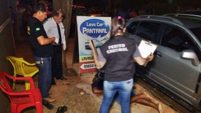 Homicídio ocorrido em Dourados no mês de abril deste ano (Foto: Sidnei Bronka/Arquivo)