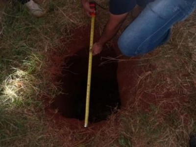 Túnel feito pelos presos para fugir do presídio -  Foto: divulgação