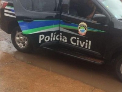 Suspeita foi presa durante investigação da Polícia Civil. (Foto: Divulgação/Polícia Civil)