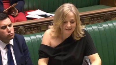 Tracy Brabin em discurso no Parlamento britânico - Foto: Reprodução/House of Commons
