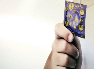 Uso do preservativo é recomendado para prevenção (Foto: Elza Fiuza Arquivo/Agência Brasil)