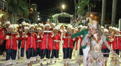 Desfile das nove escolas de samba será no domingo e segunda-feira (Foto: Sílvio de Andrade)