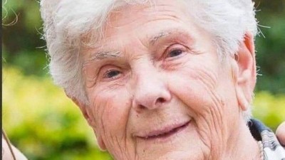 Suzanne Hayloerts, de 90 anos, abriu mão de respirador na Bélgica - Foto: Facebook / Reprodução