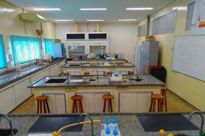 Laboratório de Química da UFGD - Foto: Divulgação