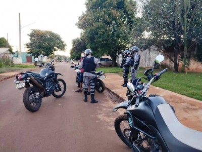 Operação foi realizada em vários bairros da cidade - Fotos: PM