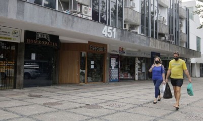 Setor de serviços foi o mais afetado (Foto: Fernando Frazão/Agência Brasil)