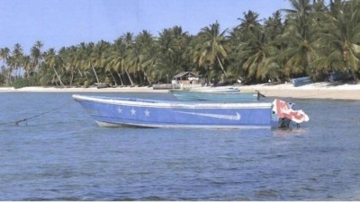 Barco com 649 quilos de cocaína encalhado nas Ilhas Marshall - Foto: AFP