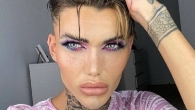 Levi Jed Murphy fez plásticas para ficar parecido com filtro do Instagram (Foto: Reprodução/Instagram)