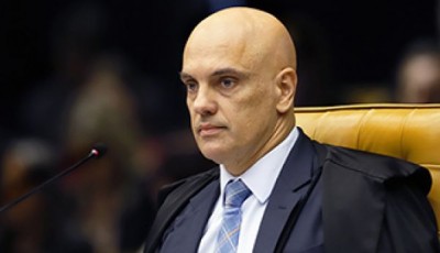 O ministro Alexandre de Moraes estabeleceu fiança de R$ 100 mil por violações do monitoramento eletrônico pelo parlamentar (Foto: Divulgação/STF)