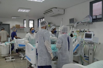 Leito de UTI do Hospital da Vida (Foto: assecom)
