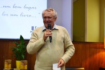 Educador Wilson Valentim Biasotto tinha 73 anos e lutava contra um câncer (Foto: Reprodução/Facebook)