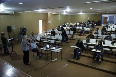O grupo esteve na Prefeitura e acompanhou, além do cronograma de obras, a expectativa de custo da obra (Foto: Divulgação/Prefeitura)