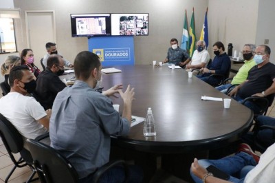 Reunião ocorreu na tarde desta quinta-feira na Prefeitura de Dourados