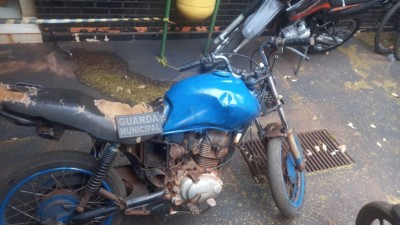 Moto furtada é recuperada pela Guarda Municipal na Vila Cachoeirinha