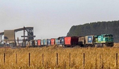 Ferrovia entre Maracaju e Dourados pode facilitar escoamento das safras agrícolas (Foto: Saul Schramm/Divulgação)