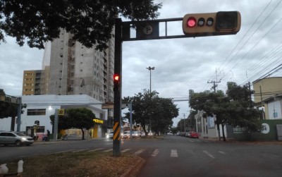 Dourados deve ter queda de temperatura a partir de quinta-feira (Foto: André Bento/Arquivo)