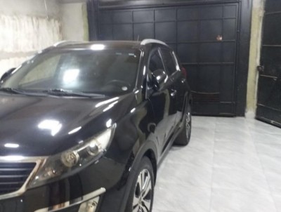 Homem é rendido por bandidos e tem carro roubado em Dourados; Assista