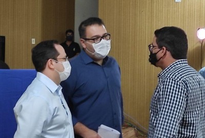 Prefeito Alan Guedes deixa comando do município de 5 a 12 de março para viagem internacional(Foto: André Bento/Arquivo)