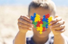 Alteração em regra para planos de saúde pode comprometer tratamento de autistas