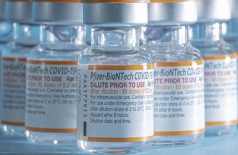 Para avaliar a efetividade da dose de reforço em pessoas vacinadas com duas doses de CoronaVac foram desenhados três cenários (Foto:  Myke Sena/MS)