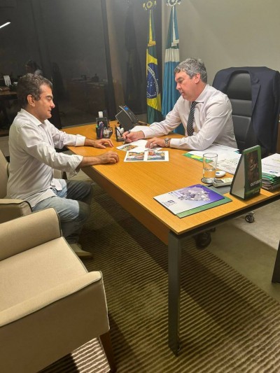 Marçal Filho em audiência com o governador Eduardo Riedel para debater soluções para Dourados