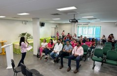 No dia 03, aconteceu a cerimônia de abertura das atividades do Outubro Rosa no auditório do hospital (Foto: Divulgação/HU-UFGD)