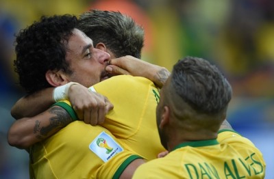 Brasil vence Camarões e enfrentará o Chile nas oitavas