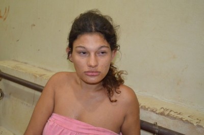 Segundo a polícia Andreia tem várias passagens pela polícia, por tráfico, assalto e furto. (Sidnei Bronka)