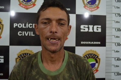 Paulo tem várias passagens na polícia por furto e tráfico de drogas. (Sidnei Bronka)