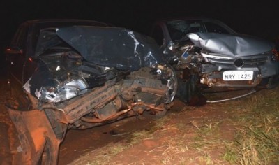 Colisão entre três veículos faz vítimas na MS-276