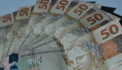 Número de cédulas nas mãos dos brasileiros quadruplicou nas últimas duas décadas (Marcello Casal / Agência Brasil)