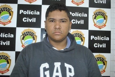 Igor disse aos policiais que teria pegado o carro preparado em Ponta Porã e levaria até Goiânia. (Sidnei Bronka)