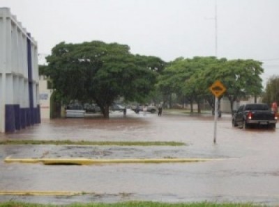 Chuva não dá trégua e já ultrapassa média em 6 cidades de MS
