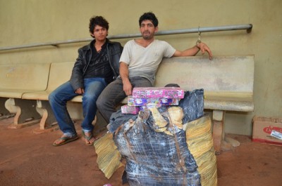 Traficantes ficaram surpresos com o roubo de fardo de maconha (Reprodução)