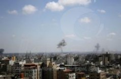 Israel retoma bombardeio na Faixa de Gaza (Divulgação Agência Lusa)