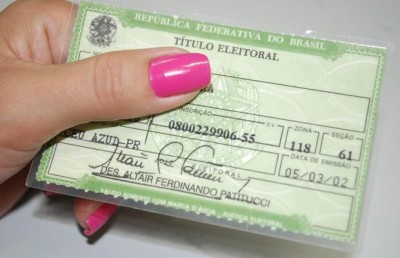 Eleitor fora de sua cidade tem até hoje para pedir segunda via do título