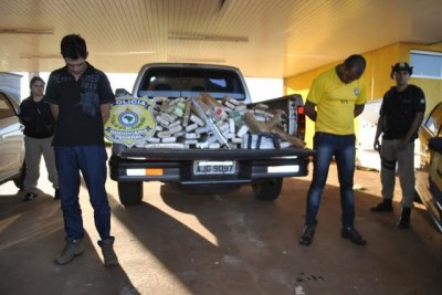 Ex soldado do Exército foi preso com carregamento de drogas e submetralhadora na BR 463